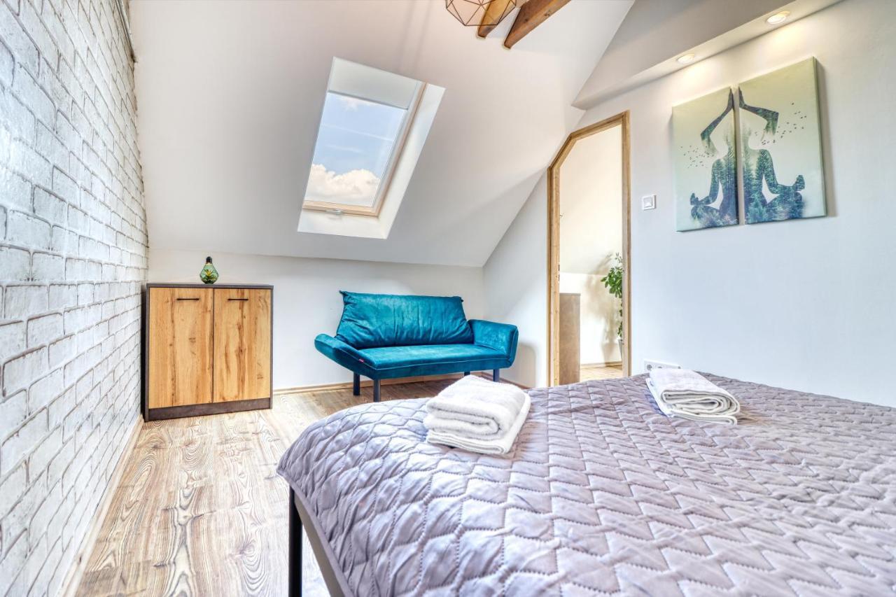 Zenloft Apartman Eger Extérieur photo
